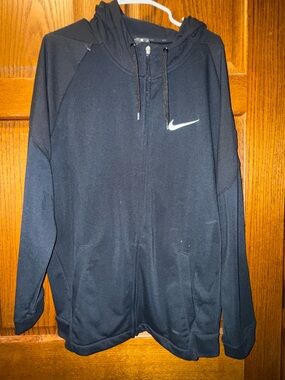 💜Nike Black Zip-Up Hoodie with Drawstring